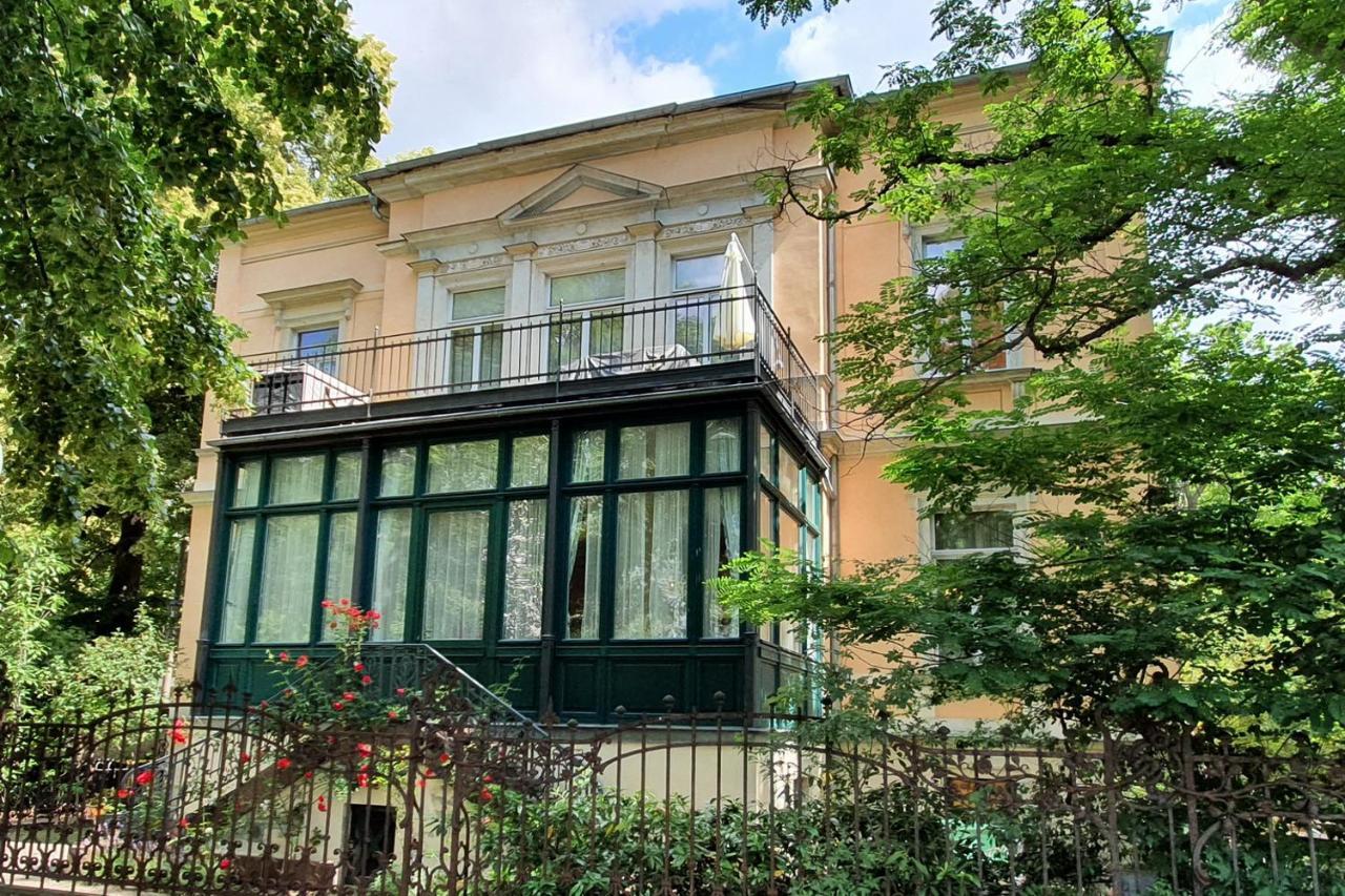 Ferienwohnungen Villa Haniel Carl Dresde Exterior foto